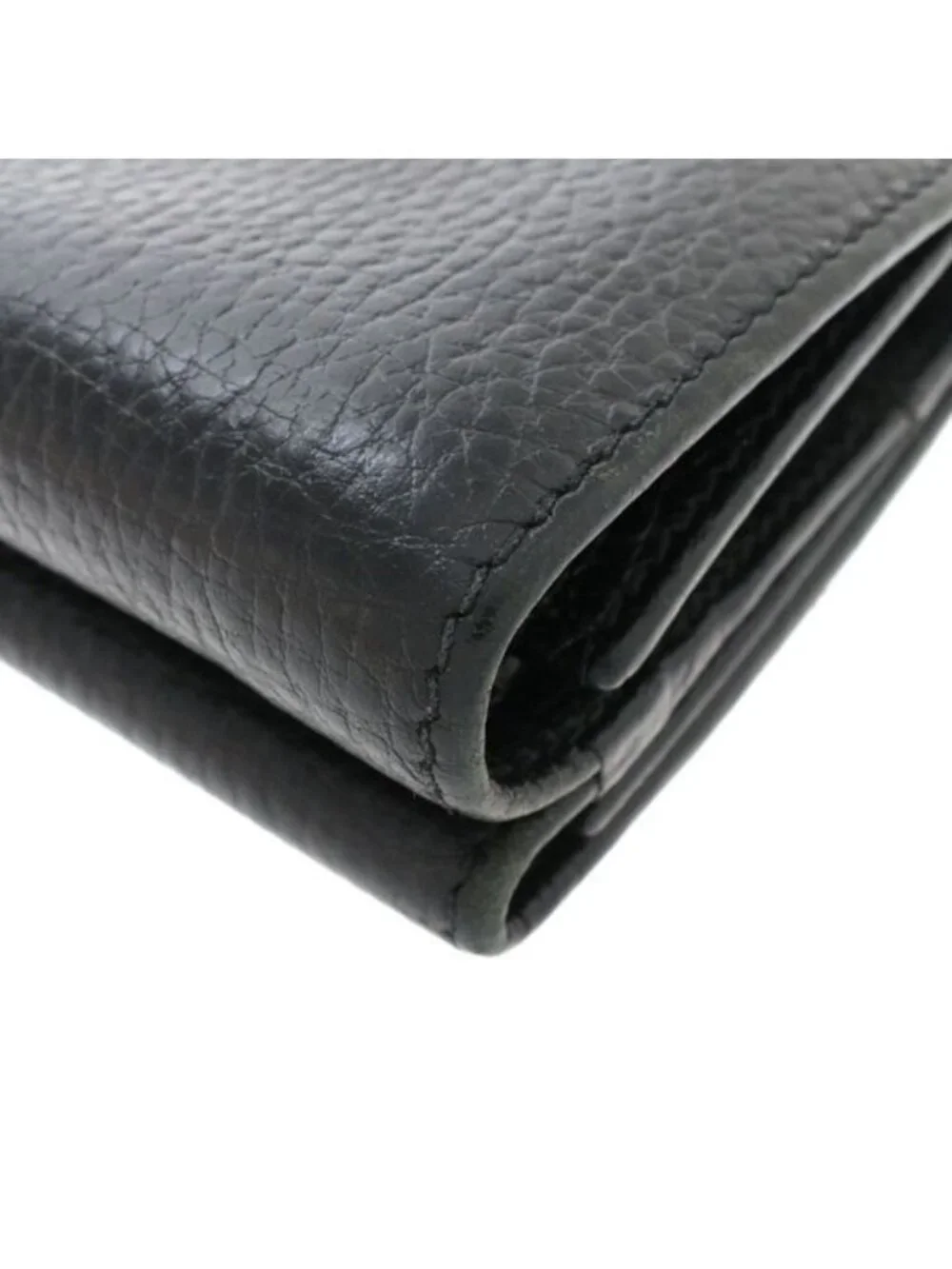 Gucci GG Marmont Trifold Wallet